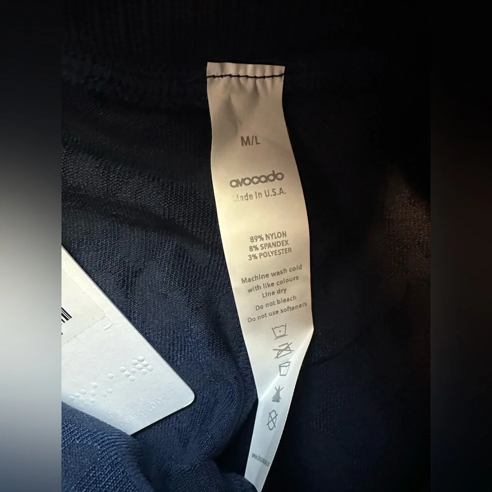 Avocado Yoga Leo Stripe V-Back Legging Maritime Blue  Size M/L NWT - Picture 7 of 10